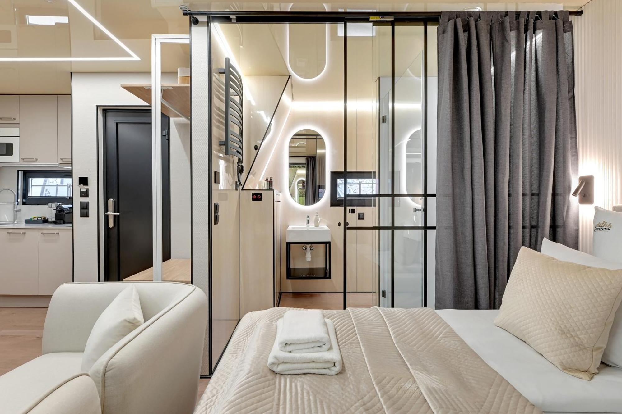 Domy Na Wodzie - La Mare Motlava Houseboats With Sauna By Downtown Apartments Danzig Exterior foto