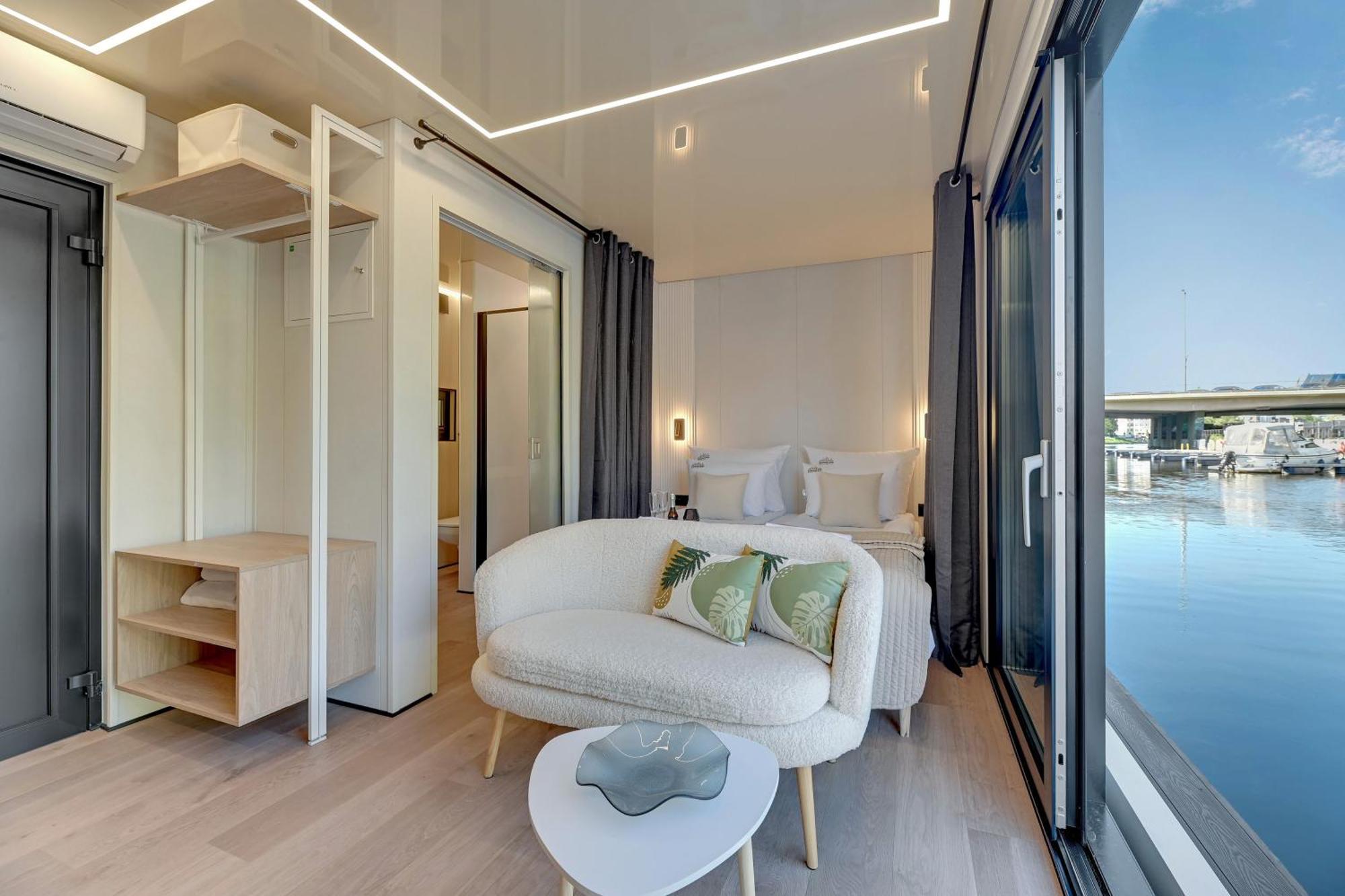 Domy Na Wodzie - La Mare Motlava Houseboats With Sauna By Downtown Apartments Danzig Zimmer foto